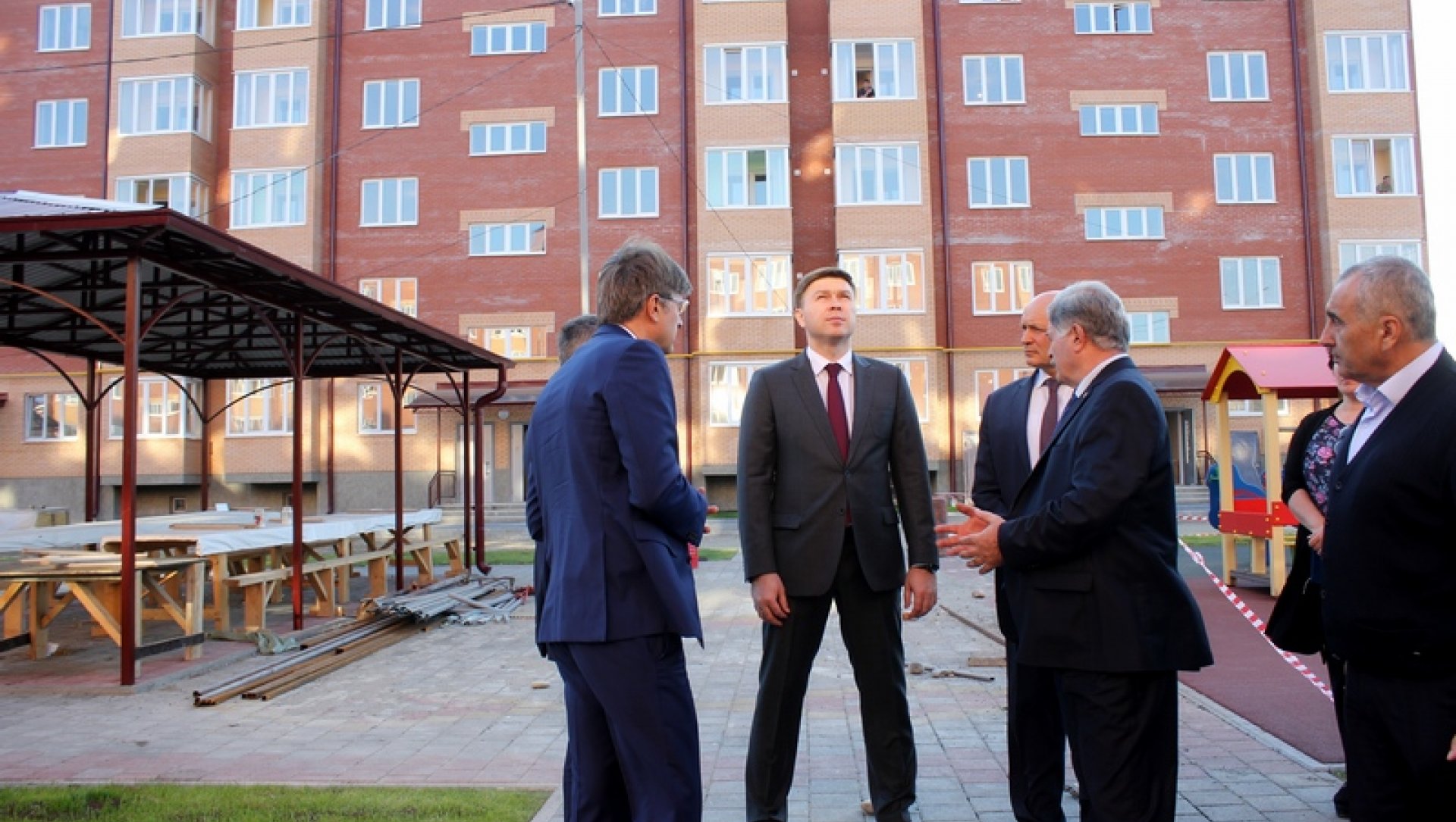 Эрик Пухаев и Алексей Филатов ознакомились с ходом строительства объектов Инвестпрограммы 2019 года