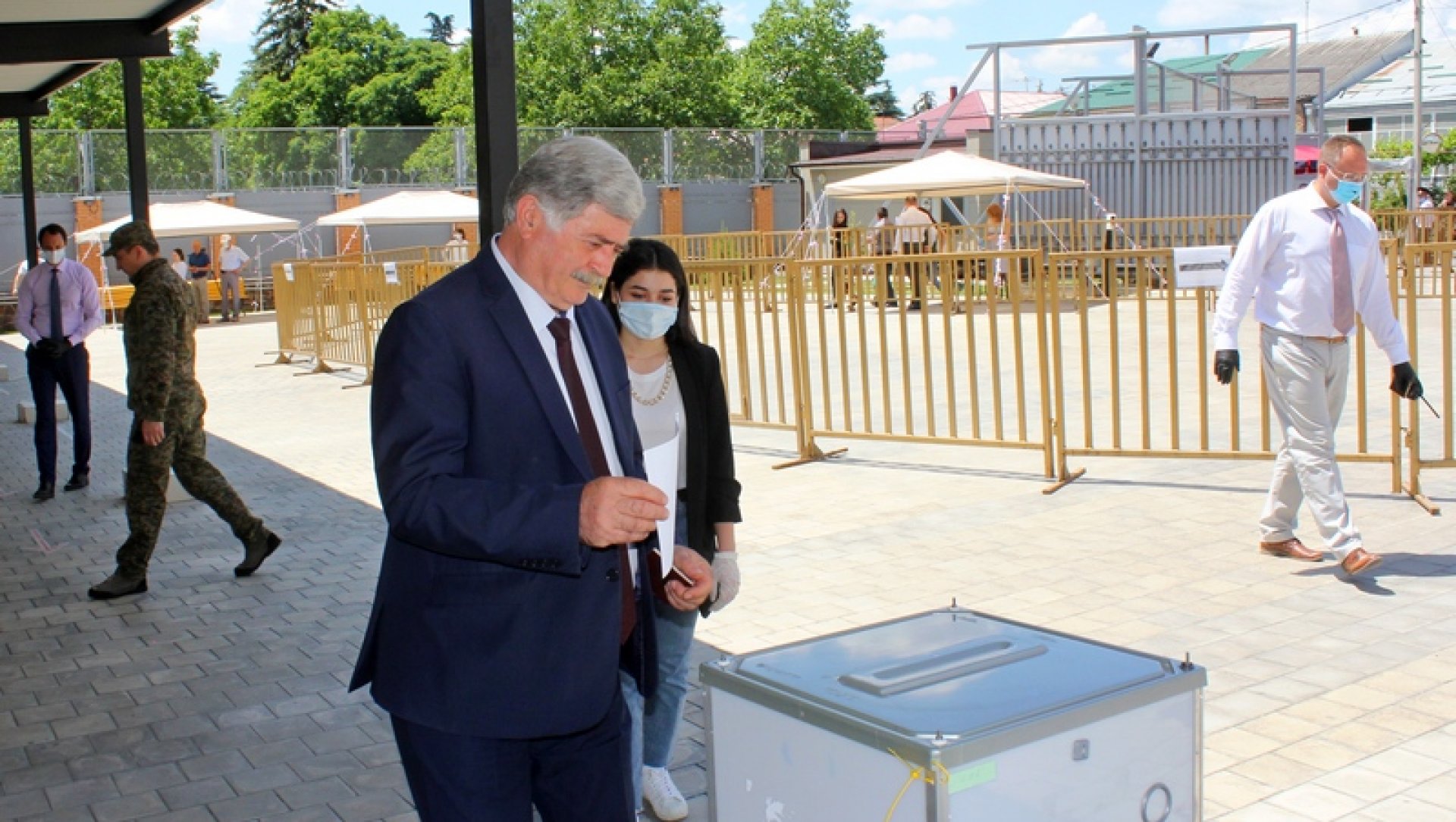 Эрик Пухаев принял участие в голосовании по поправкам в Конституцию РФ