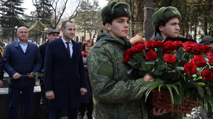 В республике почтили память Коста Хетагурова